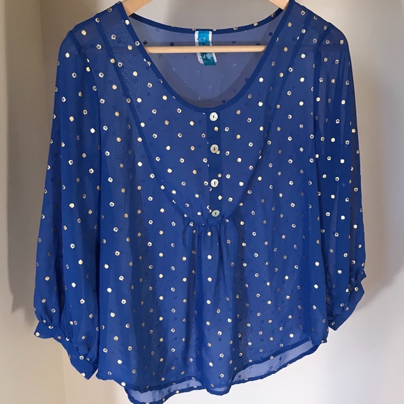 Francesca's Blue Top with Gold Dots - Picture 2 of 6